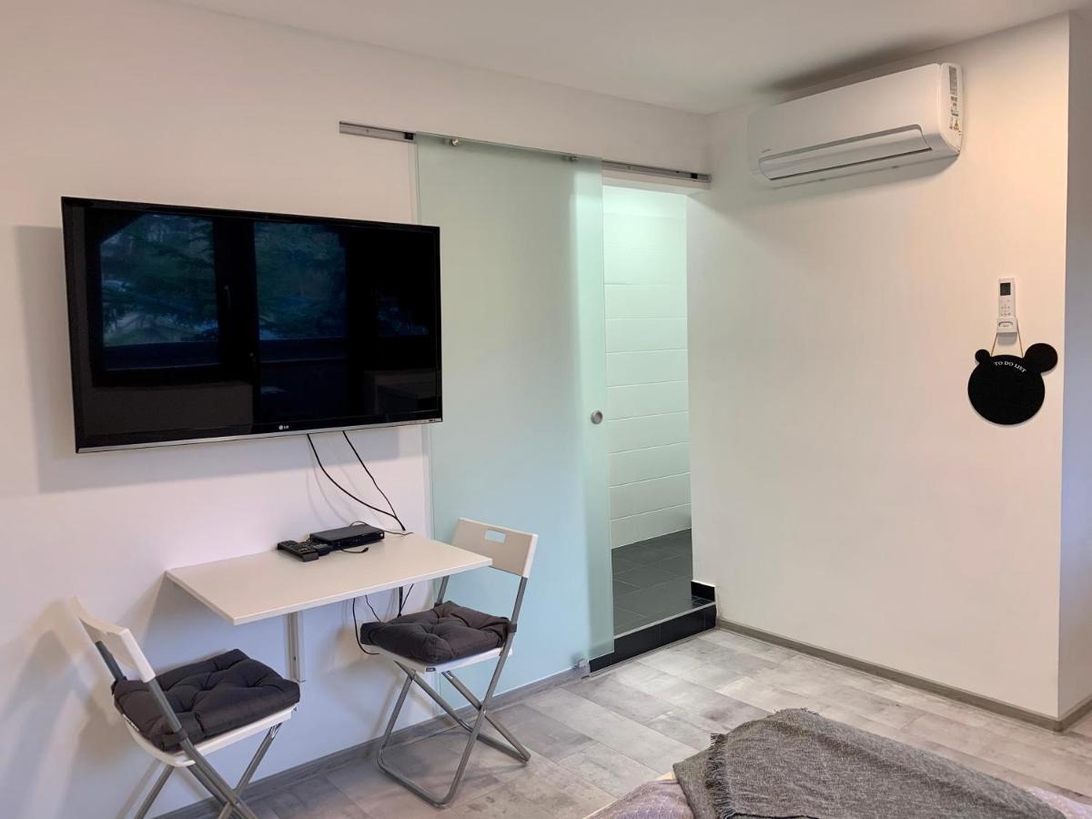 Var-Lak Apartman Eger Exteriér fotografie