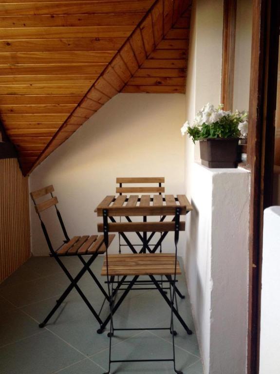 Var-Lak Apartman Eger Exteriér fotografie